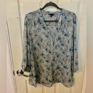 Gap Blouse with 3/4 Length Sleeves